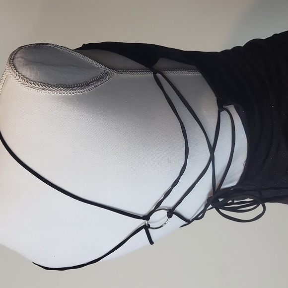 LUCY IN THE SKY Black with Red Sparkle Cowl Neck Ruched Side Strappy Mini Dress - Picture 9 of 13